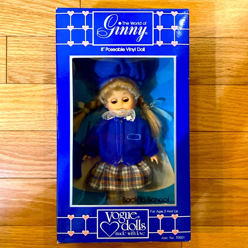 The world of Ginny 8 inch poseable vinyl doll. Vogue made w love. No 70001 NIB